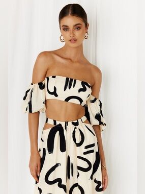 Seven Wonders the Label York Top in Sand/Black size XL